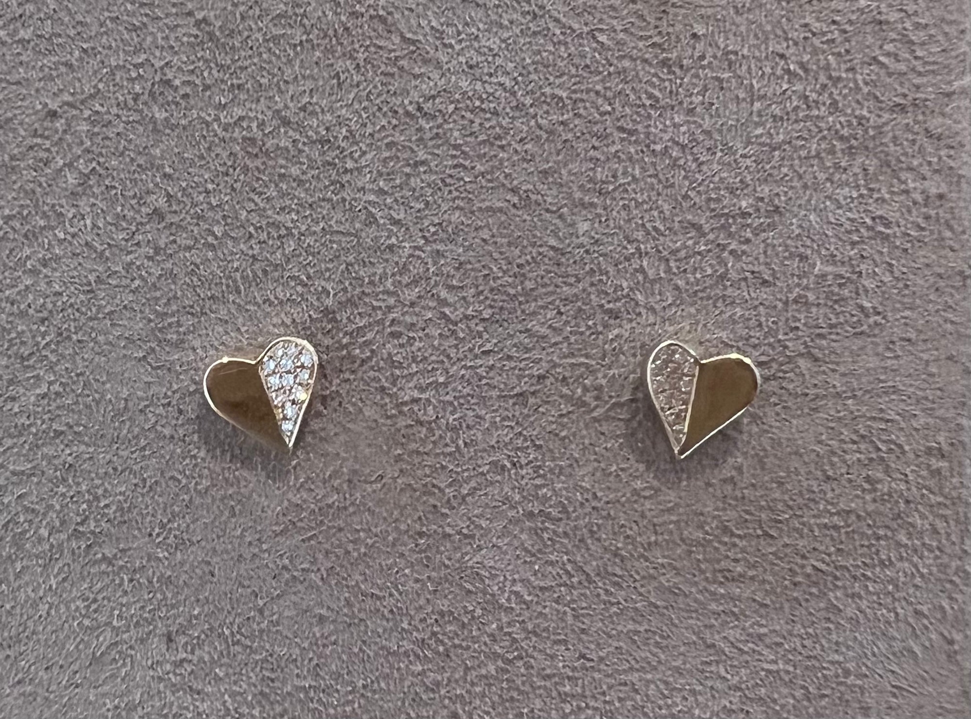Split Diamond 14k Gold Heart Stud Earrings