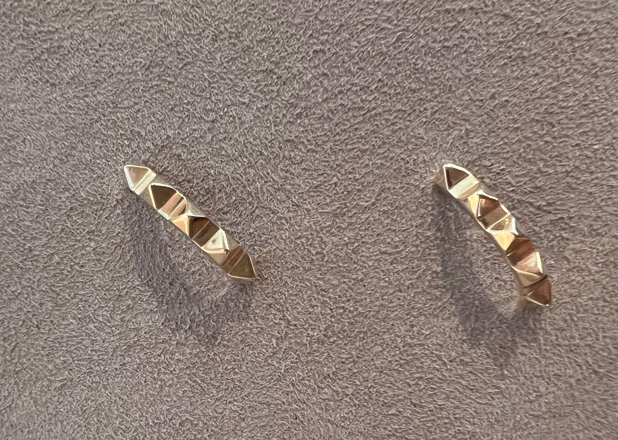 14k Gold Textured Curved Stud Earrings
